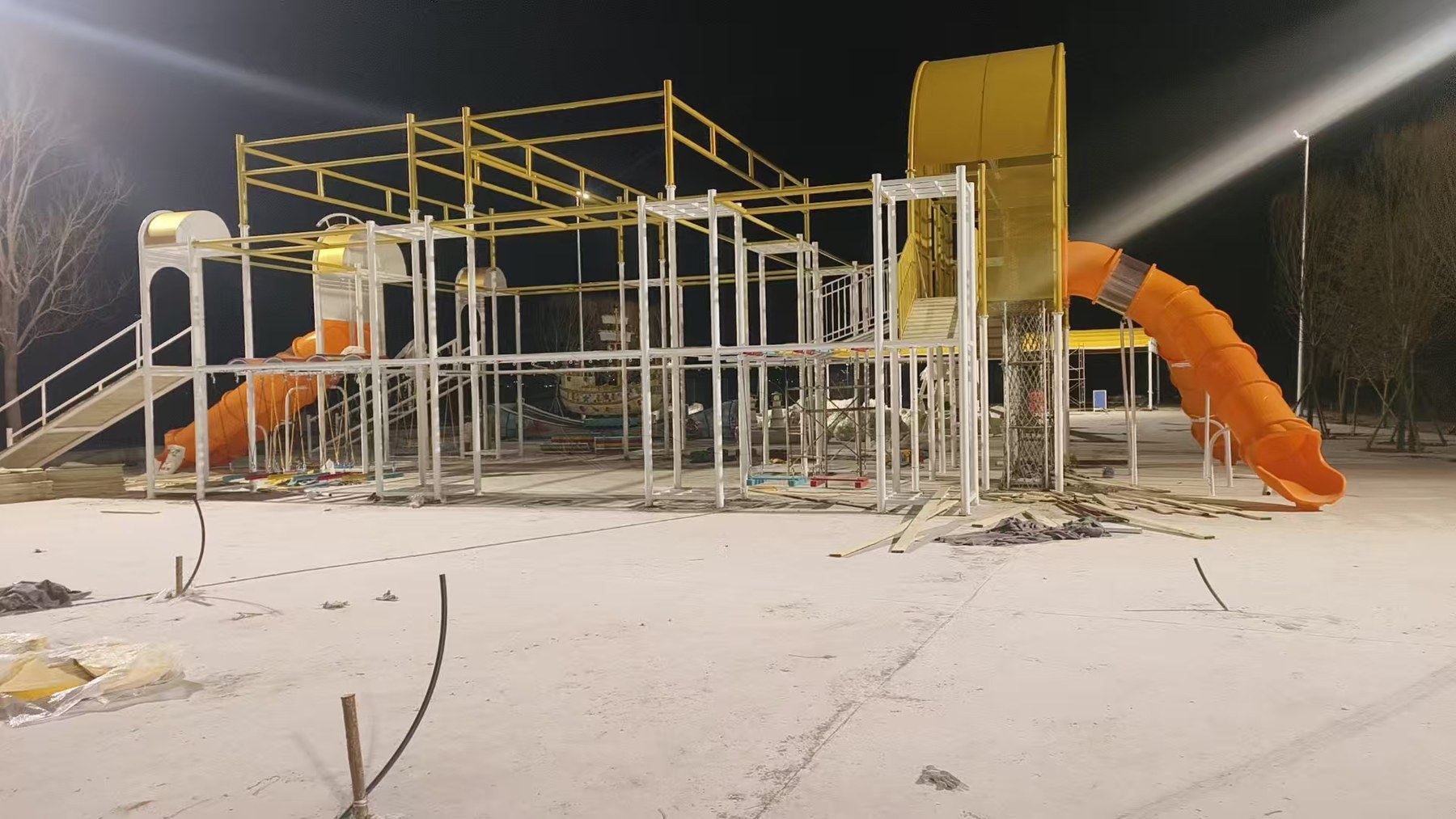 Non-Powered Playground